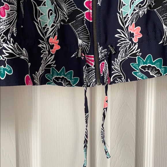 Floral navy jacket - Picture 3 of 6